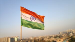 インド首相、仮想通貨とAIにはグローバルな規制が必要と指摘
