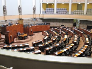 インドのシタラマン財務相、G20が共同で仮想通貨の規制を導入することを提唱