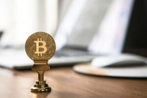 ビットコインが2025年に17万ドルを超えると予想=スカイブリッジ創業者