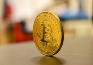 ブラックロックのビットコイン現物ETF、わずか3ヶ月で414の機関投資家を獲得
