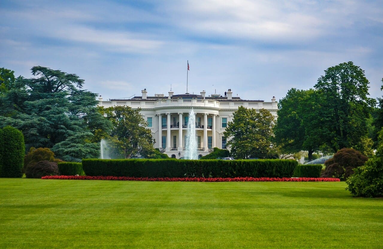 トランプ_仮想通貨_20240510