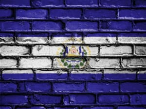 エルサルバドル、IMFの警告にも関わらずビットコイン政策を推進する方針
