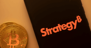 ストラテジー、3273BTCの追加購入｜ビットコイン取得ペースは10分の1まで減少