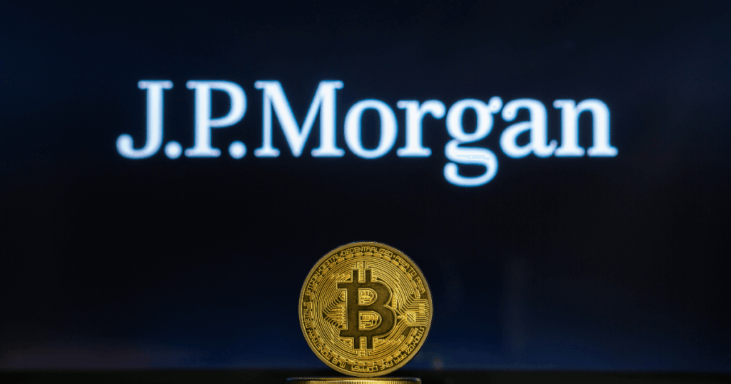 JPモルガン、ビットコインの最大リスクはストラテジー売却ではなく許可型チェーンと分析