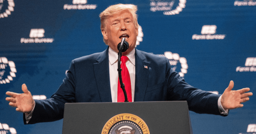 トランプ氏、FRBの3年ぶり利上げに不満「金利1％以下」を要求